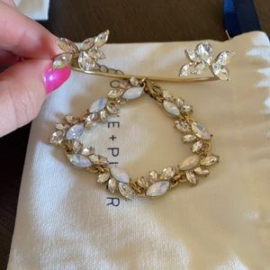 Desiree bracelet set in ox gold